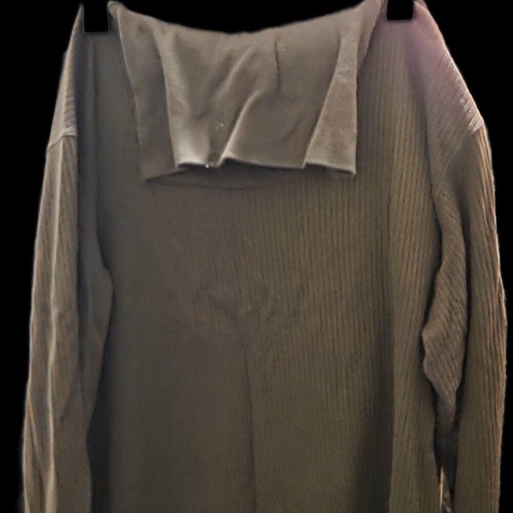 Vintage Avenue Chocolate Brown Ribbed Knit Turtleneck
